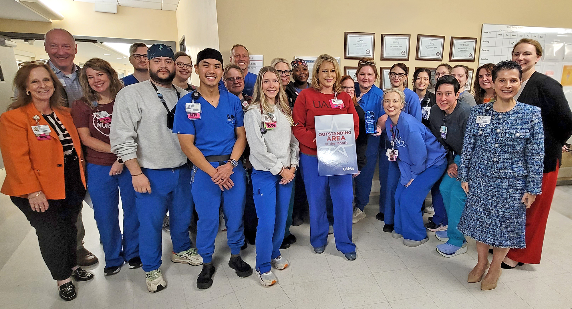 E4 - Medical/Neuro Intensive Care Unit, Outstanding Area of the Month for April 2026