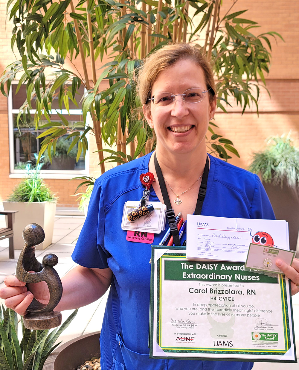 Carol Brizzolara, RN IV, H4 - Trauma/SICU/CVICU