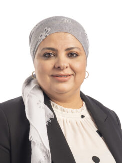 Abeer El-Anwar, SLP