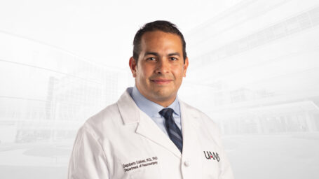 Dr. Dagoberto Estevez-Ordonez