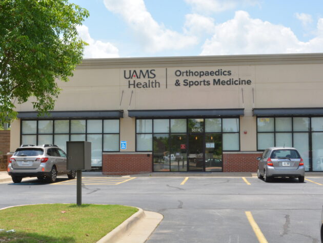 Orthopaedics & Sports Medicine Clinic in Lowell