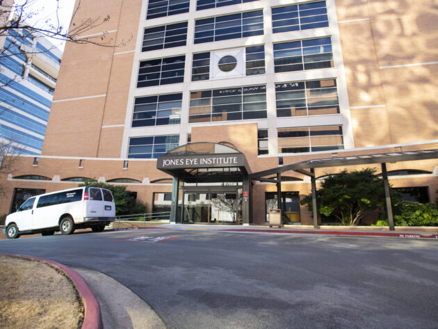 Exterior of the UAMS Harvey and Bernice Jones Eye Institute